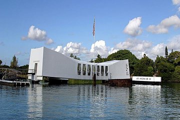 Complete Pearl Harbor Experience Tour from Waikiki Area Hotels