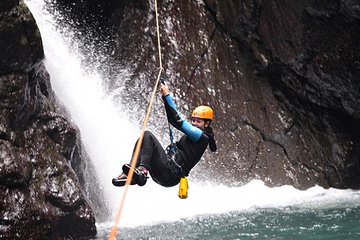 Adventure Canyoning: Aling Gorges