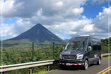 Private Transport from Manuel Antonio to Monteverde 