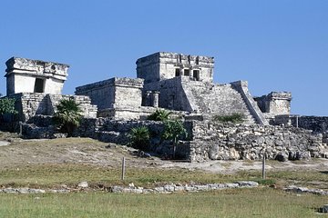 Ancient trip through Tulum, Coba, Cenote & Playa del Carmen. Lunch included.