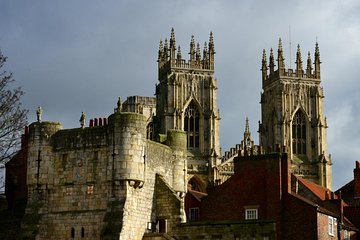 The Best of York on Foot in a Small Group