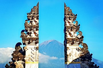 Eastern bali tour. lempuyang temple,tirta gangga,goa lawah, virgin beach.