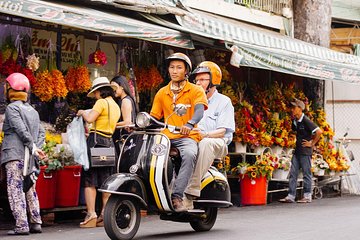 Saigon Vespa tour - The insider Sai Gon