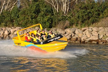 Akaroa Shore Excursion: Banks Peninsula, Christchurch City Tour and Jet Boat on Waimak River