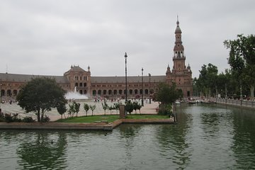 Private tour to Spain Square+María Luisa Park