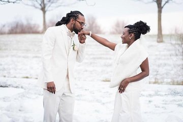 Private Photo Session with a Local Photographer in Niagara