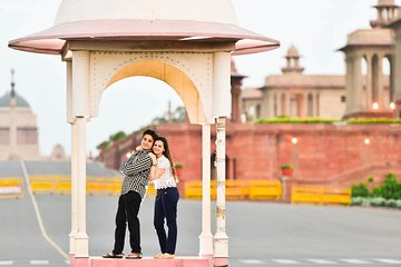 Private Photo Session with a Local Photographer in New Delhi