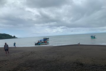 DrakeBay-Sierpe-DrakeBay- Boat Colectivo Transfer