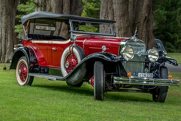 Blue Mountains Vintage Cadillac Tour with Local Guide