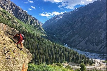 The hiking paradise Ala Archa National Park, 1 day