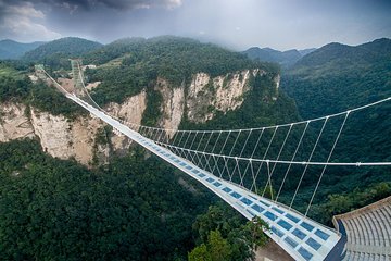 One-Day Zhangjiajie Private Tour: Grand Canyon Glass Bridge & Baofeng Lake