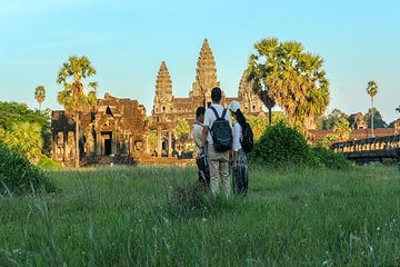 Exploring Angkor Wat Angkor Thom Bayon Ta Promh Small Group