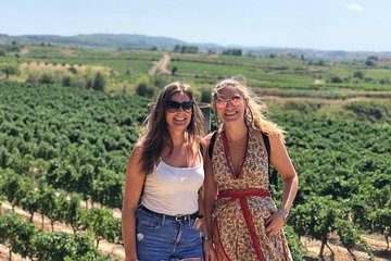 Cava Wineyard & Sitges Day Trip from Barcelona 