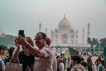 Taj Mahal Agra Tour by Gatimaan Express Train 