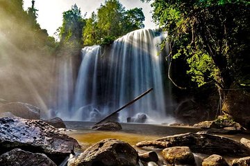 Kulen Waterfall & Kbal Spean Tour