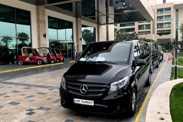 Istanbul Majesty: 6 or 10-Hour VIP Chauffeur Experience