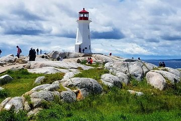 Peggy’s Cove & Halifax Historic Tour