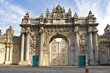 Dolmbahce Palace, Camlica Hill and Bosphorus Bridge tour