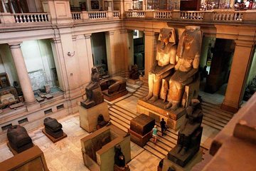 Cairo Layover Tour to Pyramids,Sphinx & Museum