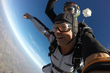 Parachute jump to Taroudant from Agadir