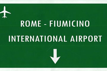 Private arrival transfer between airport Rome and city 