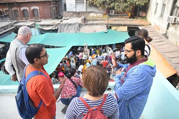 Essential Varanasi (North and Manikarnika) Walking Tour 