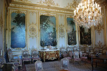 CHANTILLY & COMPIEGNE PALACE (lunch in SENLIS ) -from your hotel in PARIS -