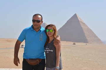 Private Giza Plateau and Pyramids of Egypt Day Tour