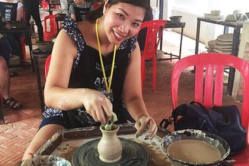 Cambodian Pottery Class in Siem Reap