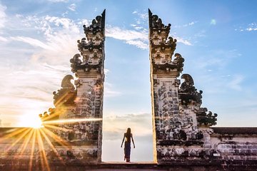 Swing into Paradise: Bali's Gate of Heaven & Insta-Famous Spots