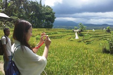 Explore The Original of Bali Nature with Kastala Trekking Including Lunch