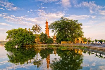 Hanoi Food & City Motorbike Tour