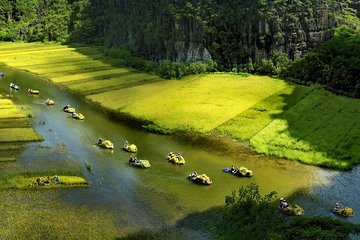 Ninh Binh Deluxe Tour: Hoa Lu - Tam Coc - Mua Cave(Limousine Bus)