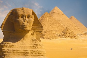 Pyramids, Egyptian Museum and Bazaar from Giza or Cairo