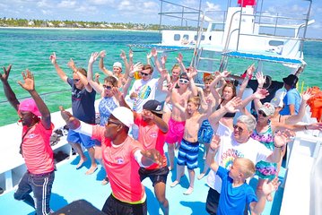 Party boat in Catamaran with Open Bar adults only
