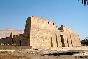 Private Habu Temple, Valley of the Artisans, Valley of the Queens from Luxor