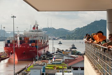 Private Panama Canal, and City Tour
