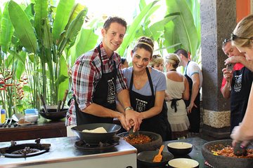 Traditional Bali Cooking Class and Ubud Tour