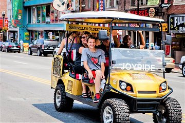 Explore the City of Nashville Sightseeing Tour by Golf Cart