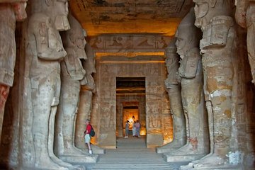 Trip to Abu Simbel by Coach