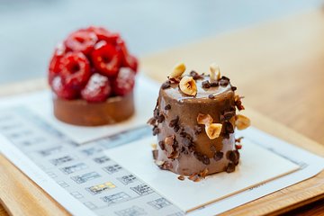 Paris Private Food Tour with 6 or 10 Tastings