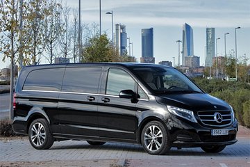 Barcelona Highlights Chauffeured Private Tour