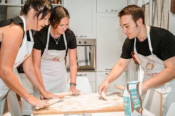 Cesarine: Small group Pasta and Tiramisu class in Lake Maggiore