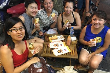 Private Tour: Hanoi Walking Street Food Tour