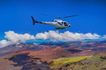 Complete Island 60-Minute Helicopter Tour