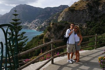 Amalfi coast day tour from Sorrento with an English speaking private driver