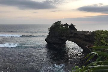 Get Your Personal Tour Guide to Explore Beautiful island of Bali