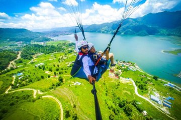 30 min Paragliding Tandem Flight from Pokhara