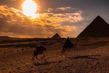 Full day trip to Giza Pyramids, Memphis, Sakkara, and Dahshur