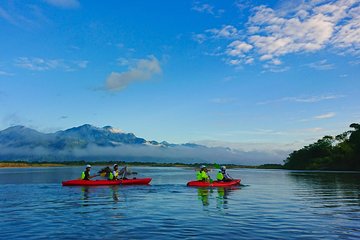 Kayaking on Hualien River (departure with minimum 4 people)